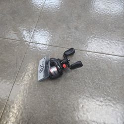 Ugly Stik Fishing Reel