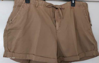 WOMENS SHORTS