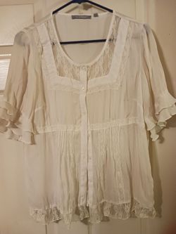 White Lace Trim Ruffle Sleeve Blouse sz medium