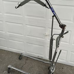 Lightweight Hydraulic Patient Lift, White, 450 lb. Weight Capacity, 9805P