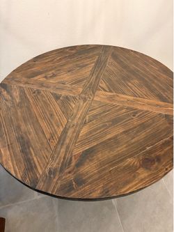 Rustic round table -used