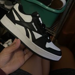 New Size 1 Reebok 