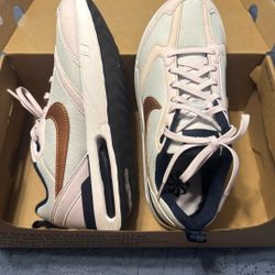 Nike 6.5 Youth Sneaker 