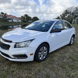 2015 Chevy Cruze LS  (Gas Saver)