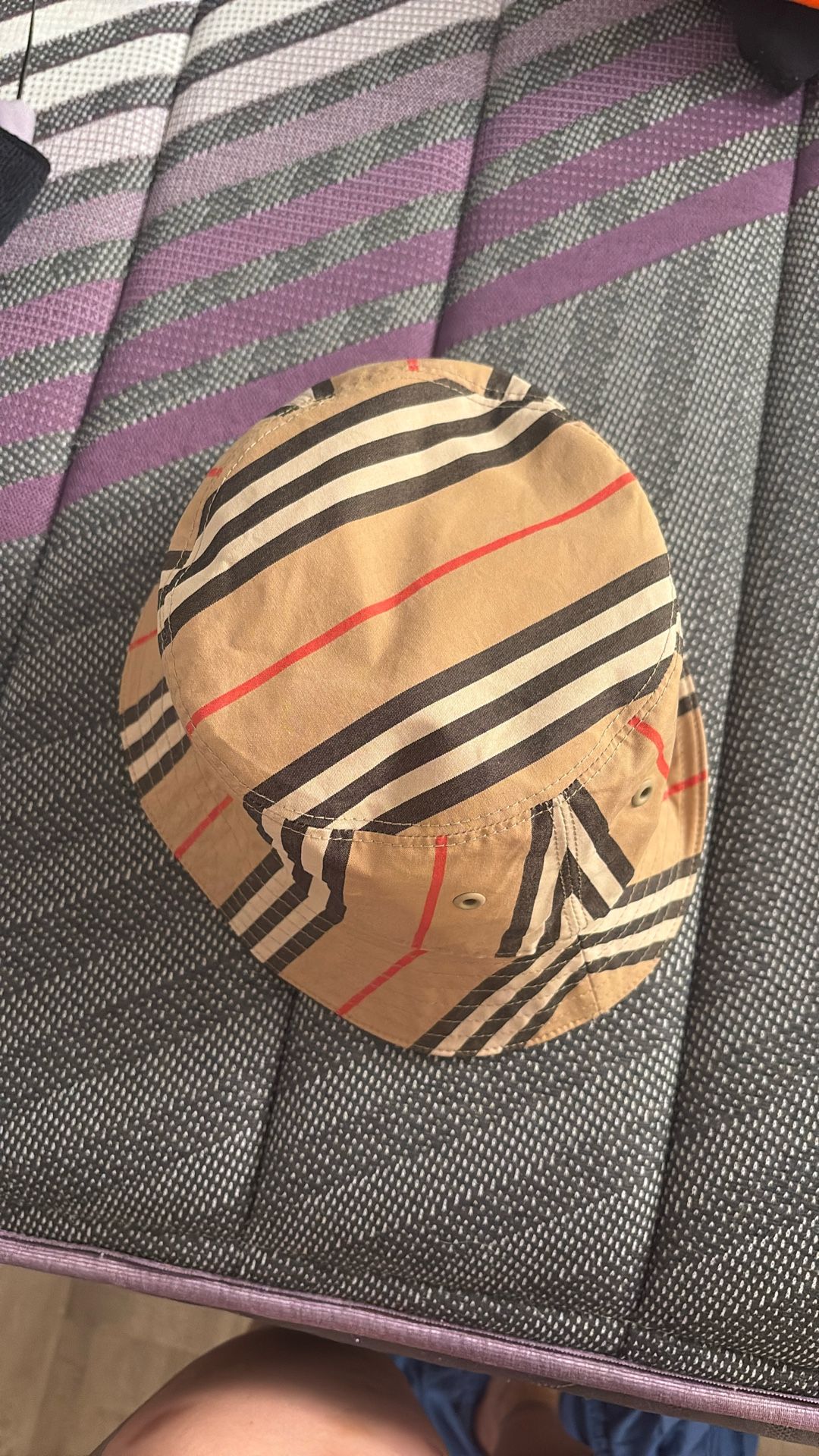 REAL Burberry Hat