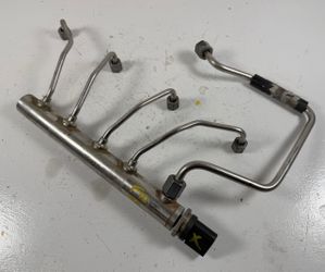 BMW FUEL RAIL N20 ENGINE F10 528i F30 328i 320i E89 Z4