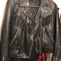 Lnew Heavy leather Harley Davidson coat size 42W only $100 see all pictures
