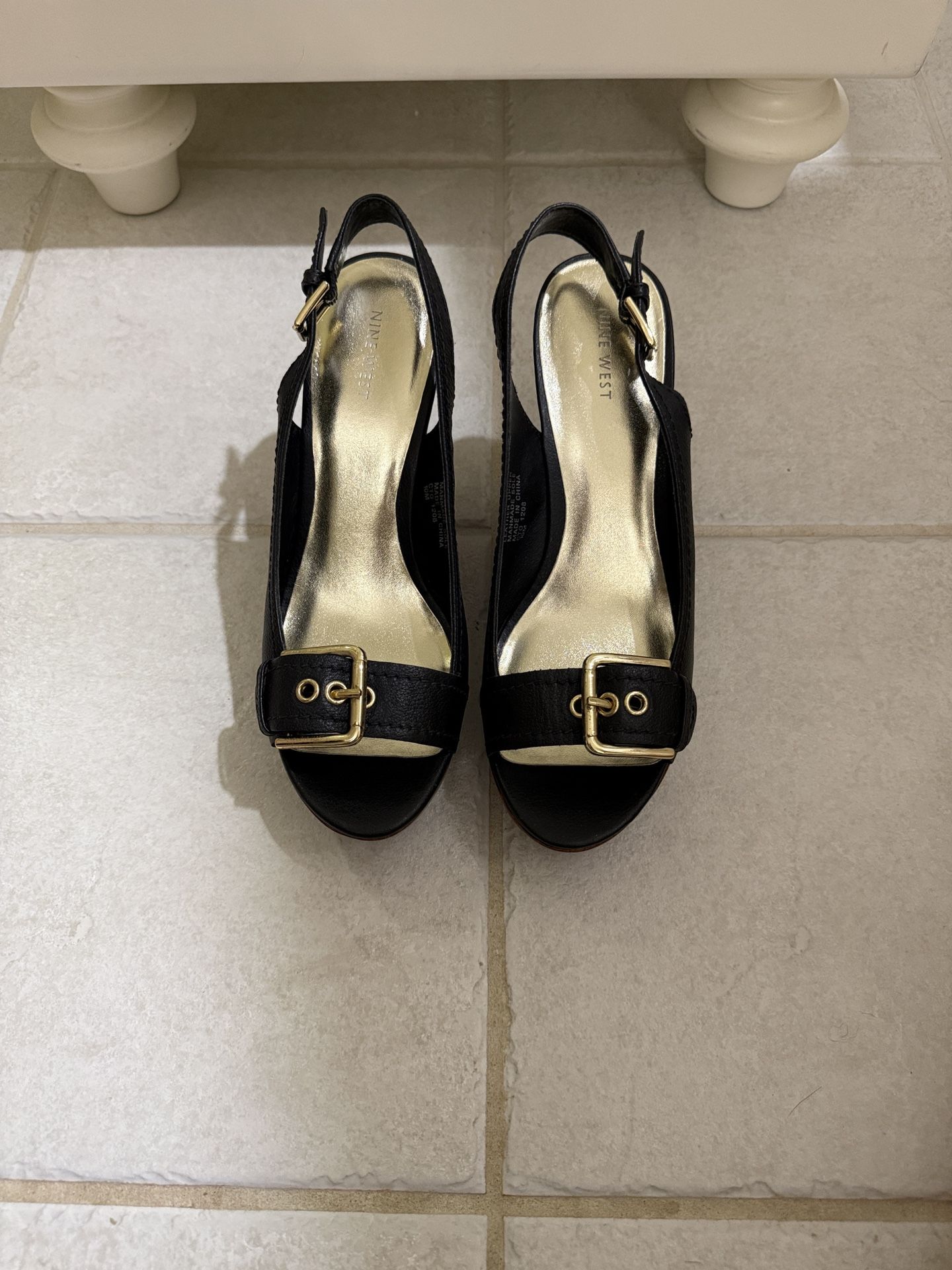 Nine West Black And Gold Buckle Wedges