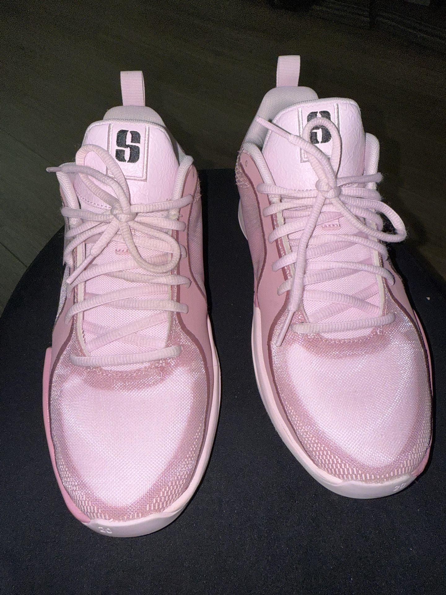 Nike Sabrina 2 Sz 7y
