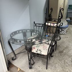 Dining Table With Glass Top