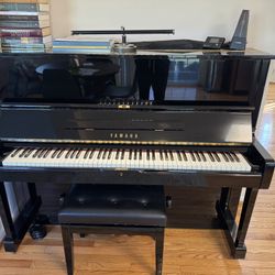 Yamaha Piano