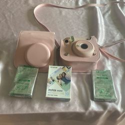 📸 Fujifilm Instax Mini 11 Camera Bundle – Blush Pink 💕