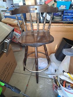 Bar swivel chair