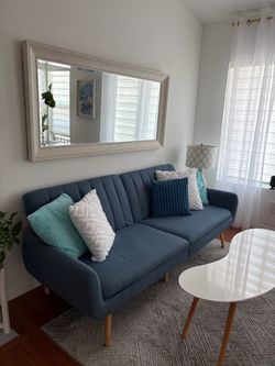 modern sofa & coffee table