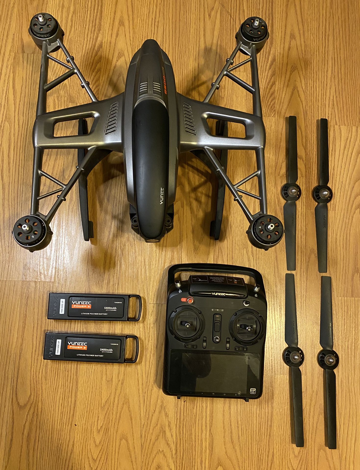 Drone YUNEEC Q500 4K