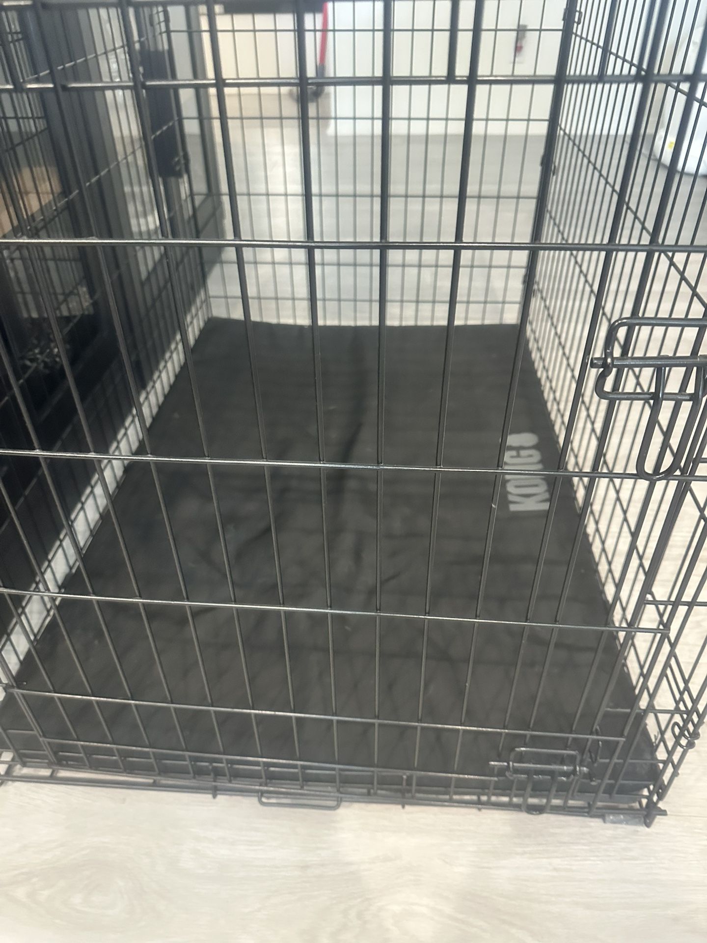 Dog Kennel With Kong Bed 