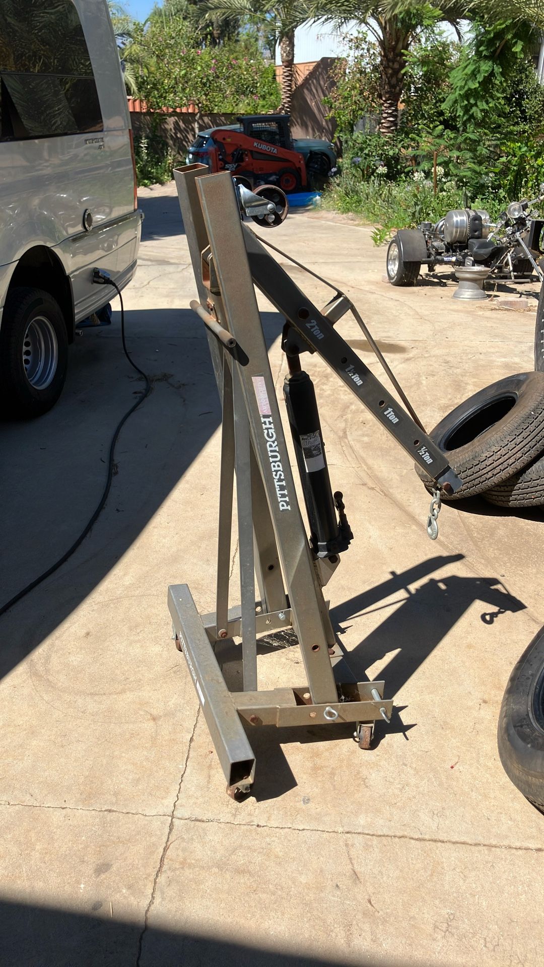 Engine Hoist for Sale in Redlands, CA - OfferUp