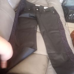 Guess Pants $10