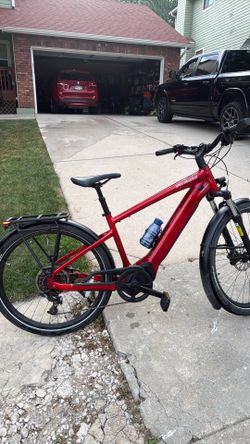 Specialized Vado Red medium