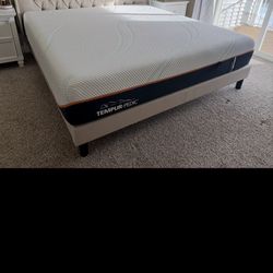 TEMPUR-ProAdapt Firm King Size Mattress