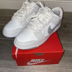 Nike Dunk Low