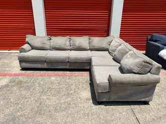 *FREE DELIVERY* Beige L Shaped Sectional Sofa