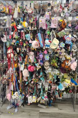 ✨ MIX & MATCH PLUSH KEYCHAIN SALE! ✨