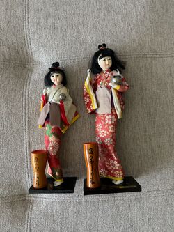 Pair Of Vintage Japanese Traditional Dolls