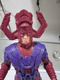 Marvel Titan Hero  Series the Fantastic four.  First Steps Galactis .  14'  figure NIB.   Good condition.