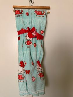Hello Kitty Christmas Fleece Throw Blanket