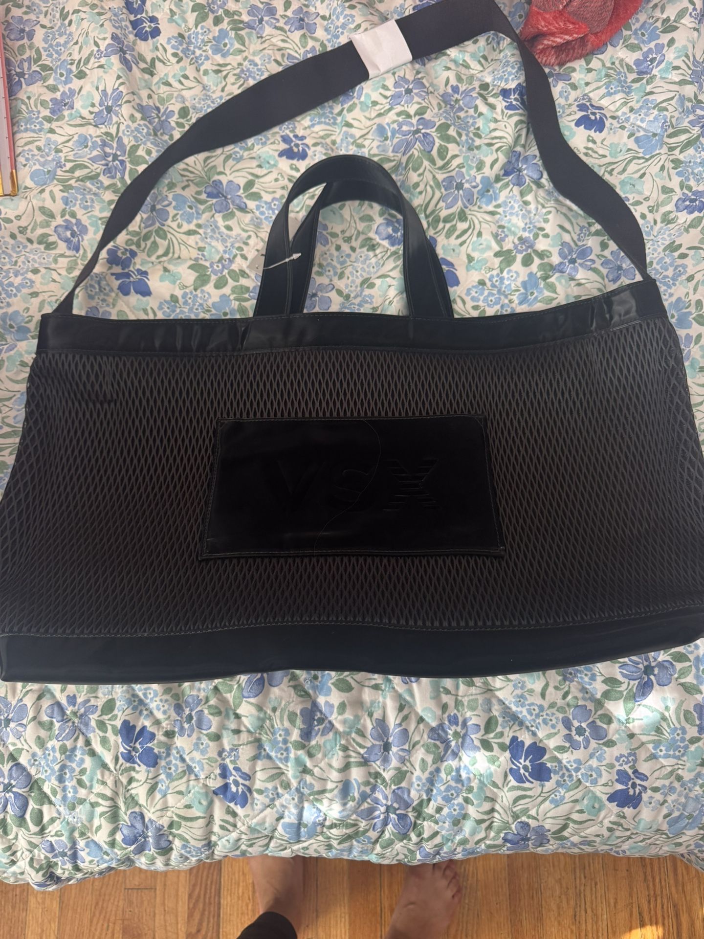 BRAND NEW VICTORIA SECRET TOTE