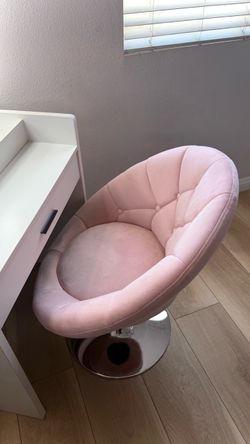 Pink Velvet Chair