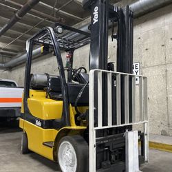 YALE forklift for sale 5500 lb 