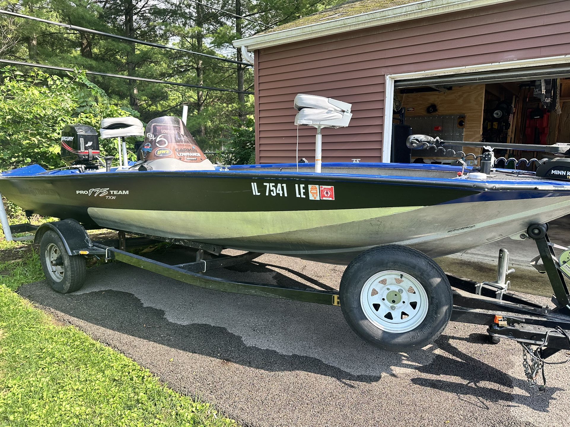 2007 Bass Tracker