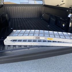1500 pound capacity SPIDER  folding motorcycle ramp