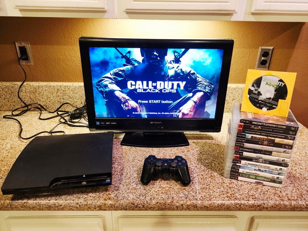 HUGE Sony Playstation 3 / PS3 with 30+ Games Complete & Like New!!