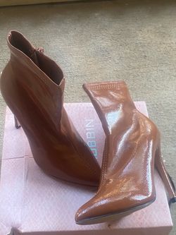 $10 Caramel Booties