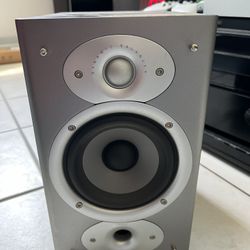 Polk RTi4 Bookshelf Speakers 