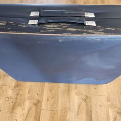 Massage bed portable (contact info removed)