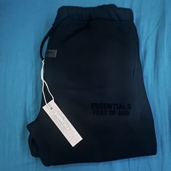 Black essentials pants size s