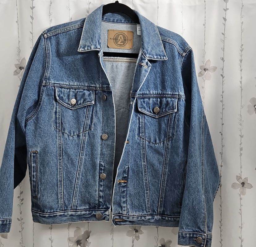 Men’s Long Sleeves Blue Jean Jacket
