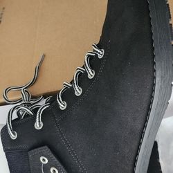 Women's Boots Size 11M New