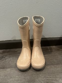 Girls Rain Boots , Bogs Size 2