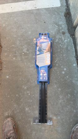 Rip cut guide