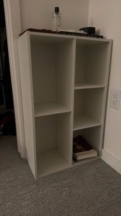 White 5-Cube Bookshelf, 9.4 x 19.5 x 31.5