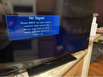 Insignia 36in smart tv