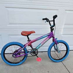 Beautiful Kids Bike 18 inch wheels