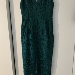 Beautiful Lace Detailed Dress