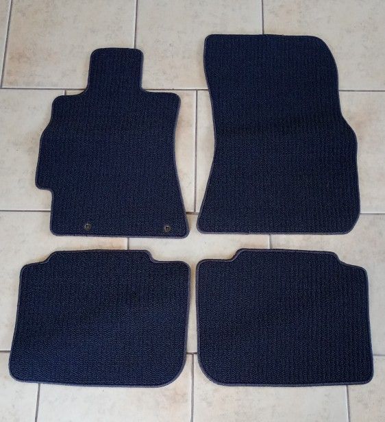 NEW 2014 Subaru Outback Legacy OEM Floormats 
