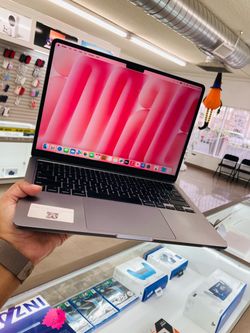 MacBook Air M2 8gb ram 256gb ssd